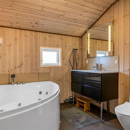 Irlin - 850m From The Sea By Interhome